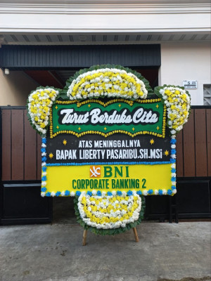 Papan Bunga Duka di Wonoplumbon