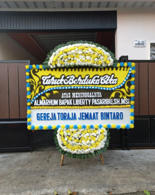 Papan Bunga Duka di Wonoplumbon
